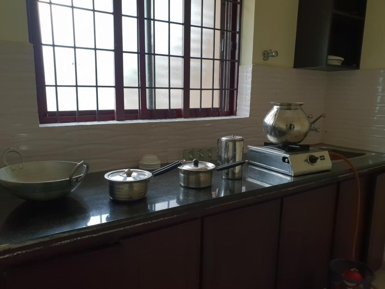Sp Plaza Service Apartment Thiruvananthapuram Kültér fotó